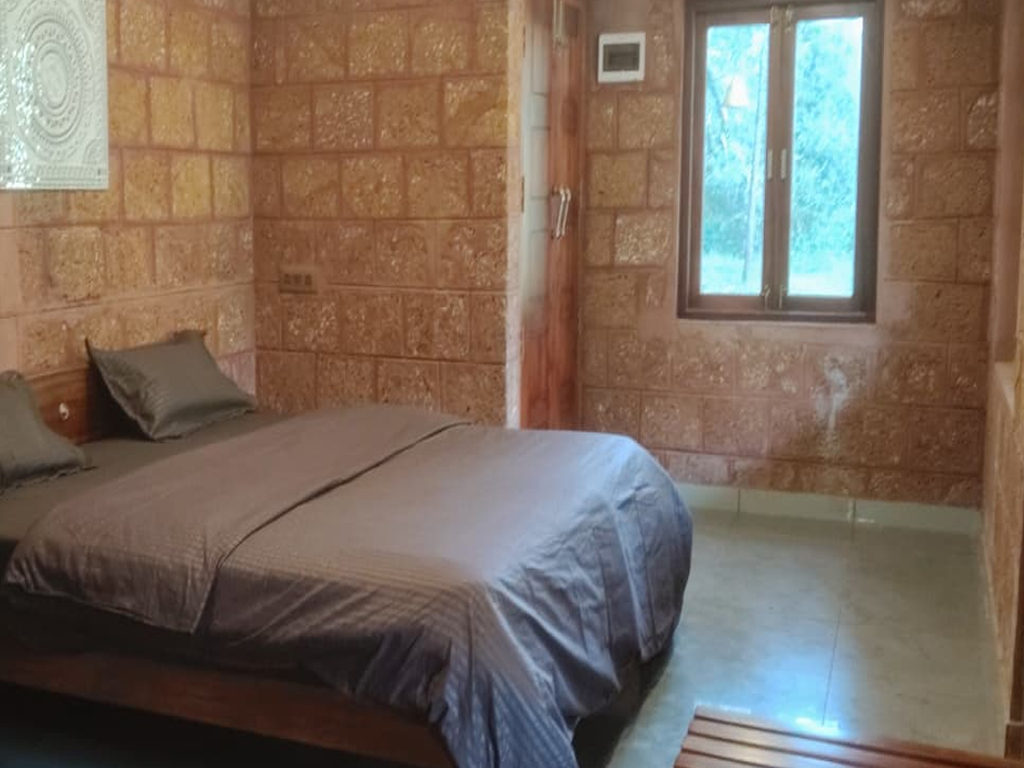 Mud Cottage – Earthy. Elegant. Immersed in Nature.